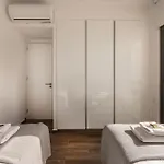 Villa By The Bay 32