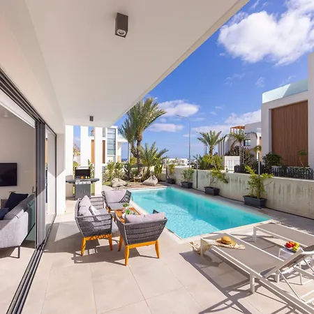 By The Bay 32 ヴィラ *