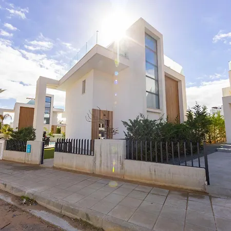 By The Bay 32 ヴィラ