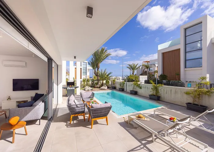 By The Bay 32 ヴィラ *