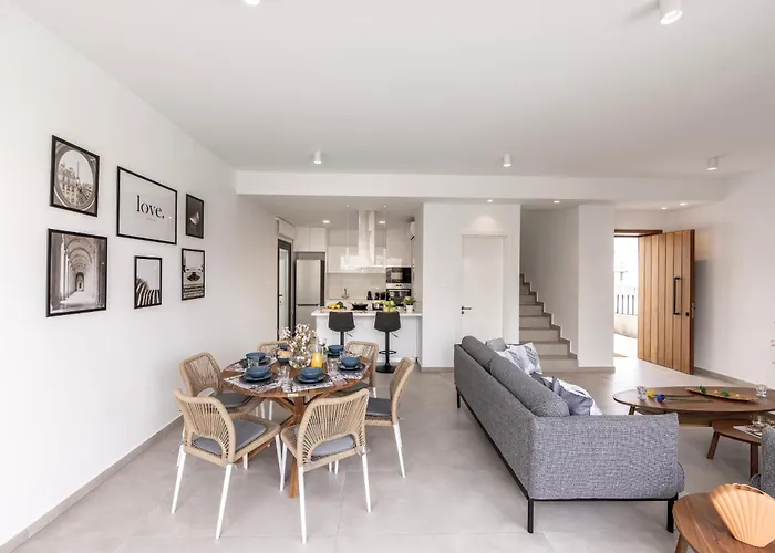 By The Bay 32 ヴィラ *