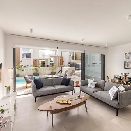 By The Bay 32 Πρωταράς