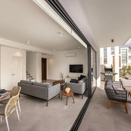 By The Bay 32 * Πρωταράς